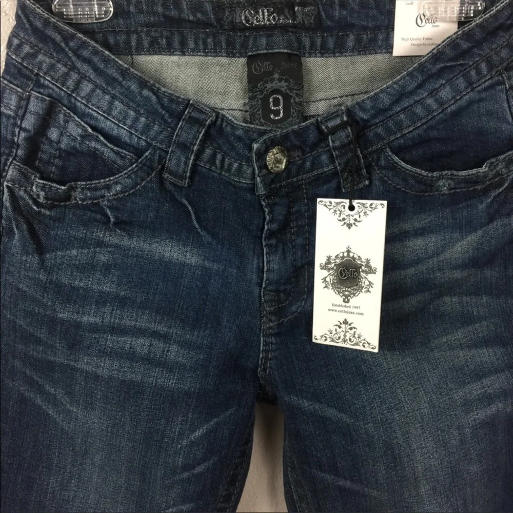 New Cello Denim Fleur de Lis Street Jean Shorts NWT Size 9JR